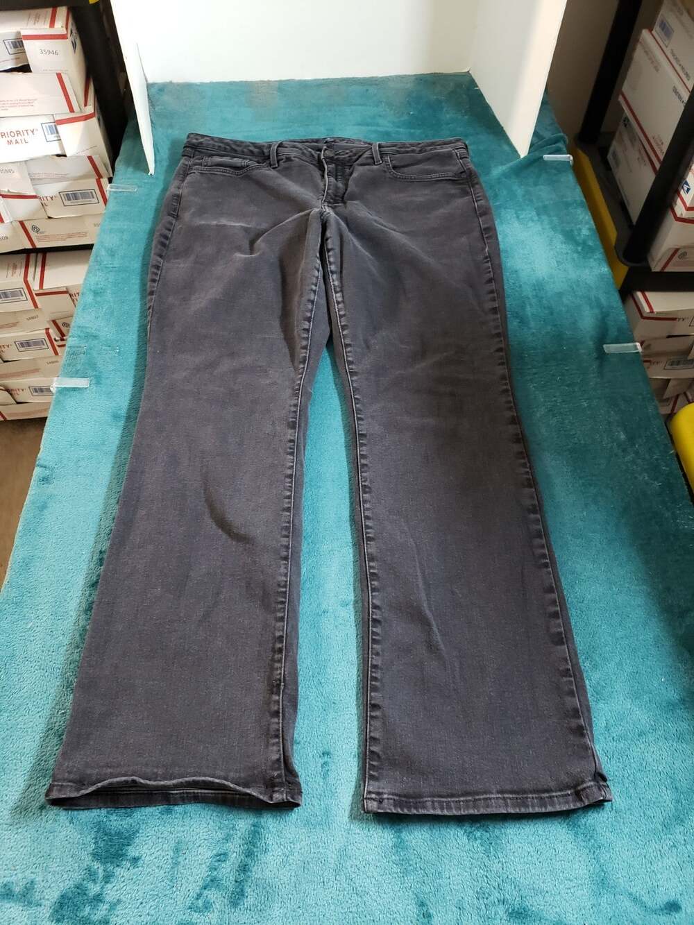 NYDJ Jeans Size 16 W Womens Black Stretch Pants Denim Mid Rise Barbera Bootcut